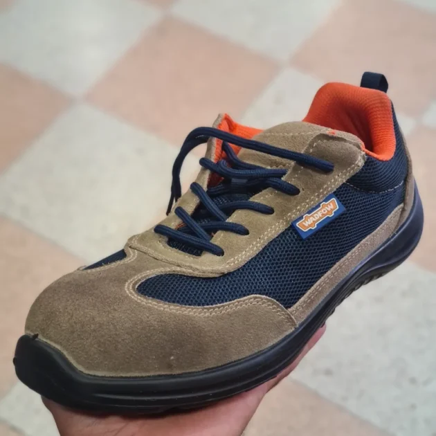 Chaussure de travail bon qualité حذاء العمل مع واقي حديدي من الأمام